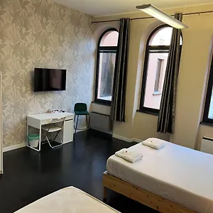 https://the-rock-house.emilia-romagnahotels.net